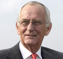 KLAUS WOLFF 1935-2019